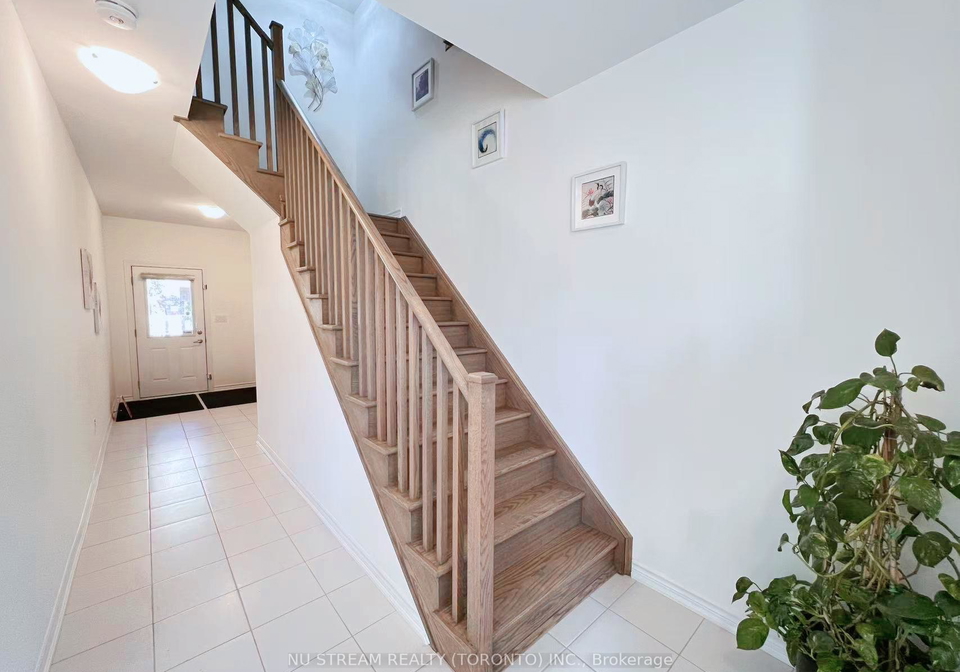 32-chicago-lane-markham-ontario-n12191290