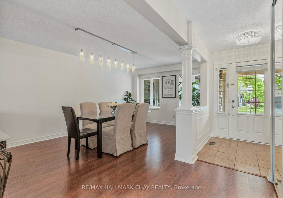 6-booth-street-bradford-west-gwillimbury-ontario-n12191575