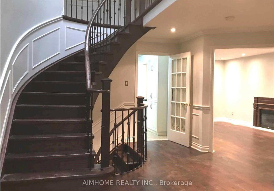 42-huntington-park-drive-markham-ontario-n12194095