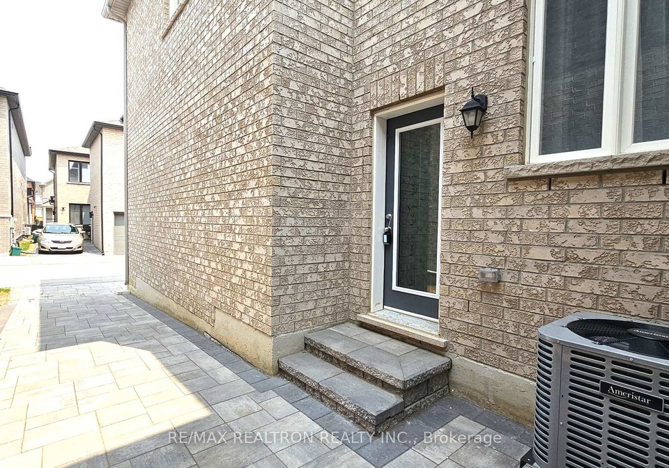 538-whites-hill-avenue-markham-ontario-n12194156
