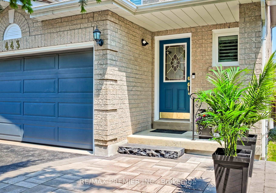 443-carruthers-avenue-newmarket-ontario-n12194972