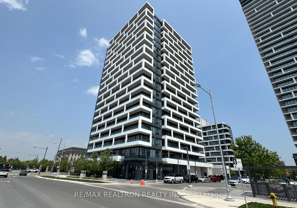 38-water-walk-drive-e-markham-ontario-n12196472
