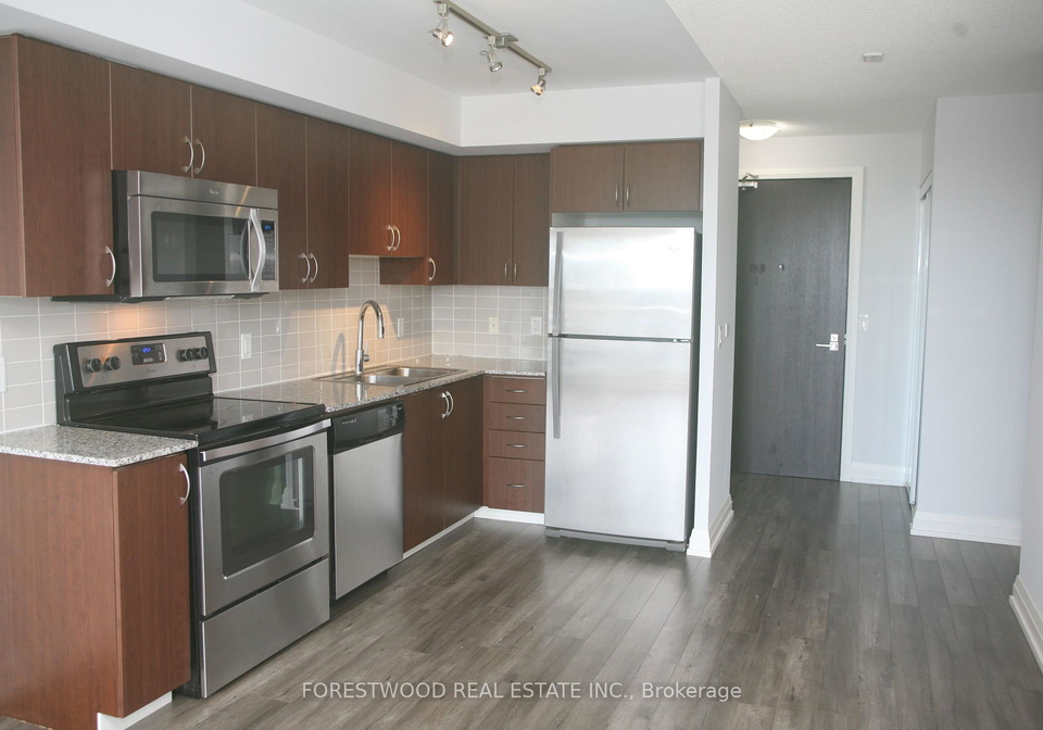 370-highway-7-e-richmond-hill-ontario-n12200815