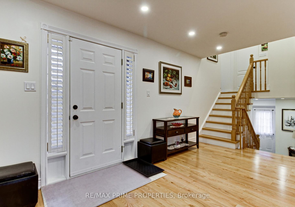 11-kerfoot-crescent-georgina-ontario-n12201301