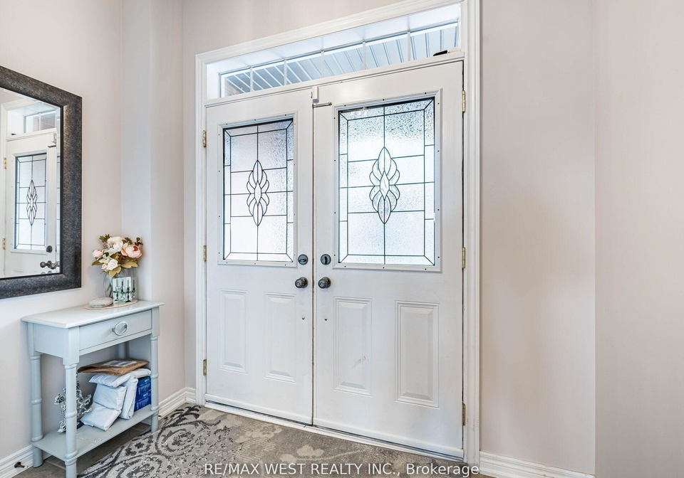 46-gosnel-circle-bradford-west-gwillimbury-ontario-n12201629