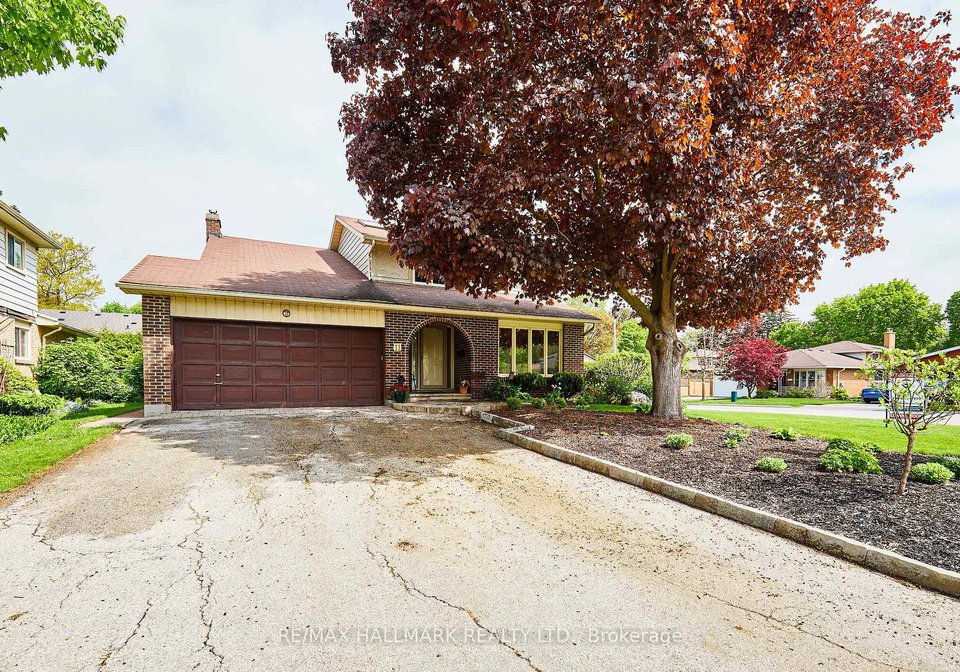 11-innis-crescent-richmond-hill-ontario-n12201959