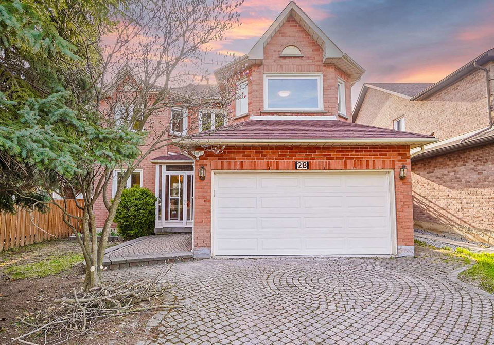 28-samantha-circle-richmond-hill-ontario-n12203750