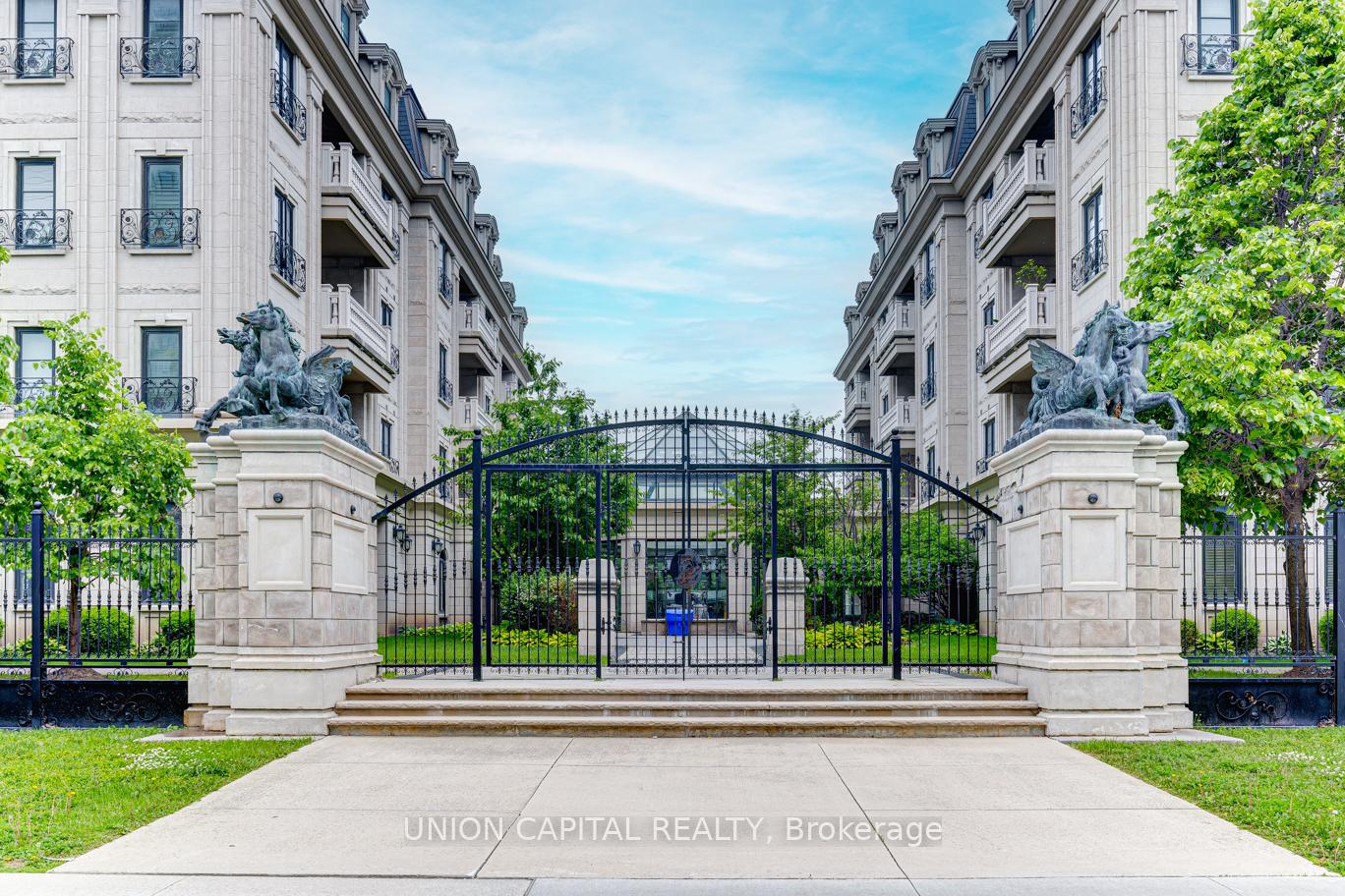 1-verclaire-gate-markham-ontario-n12204483