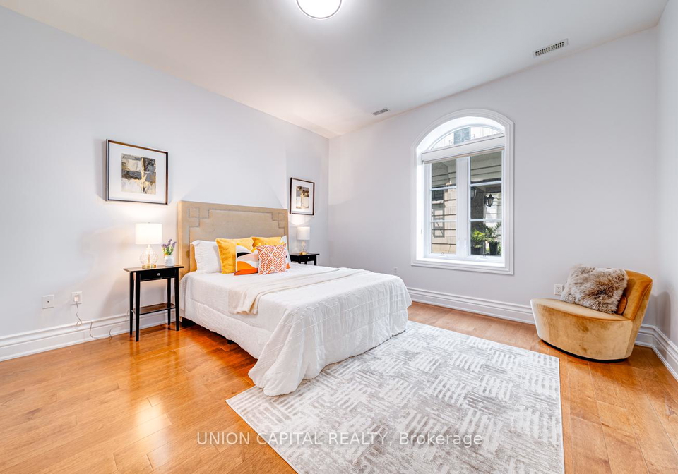 1-verclaire-gate-markham-ontario-n12204483