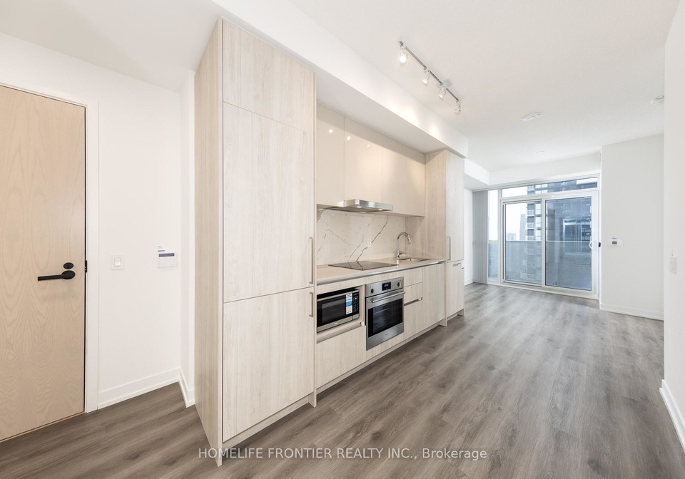 225-commerce-street-vaughan-ontario-n12204558