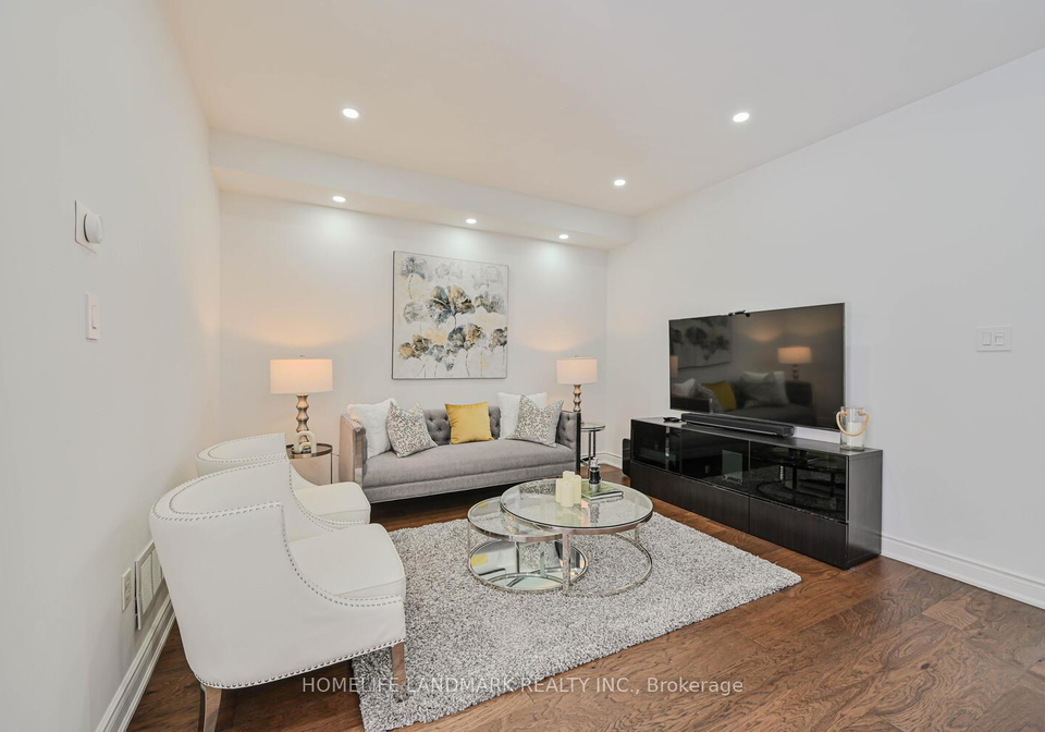 97-arco-circle-vaughan-ontario-n12205108