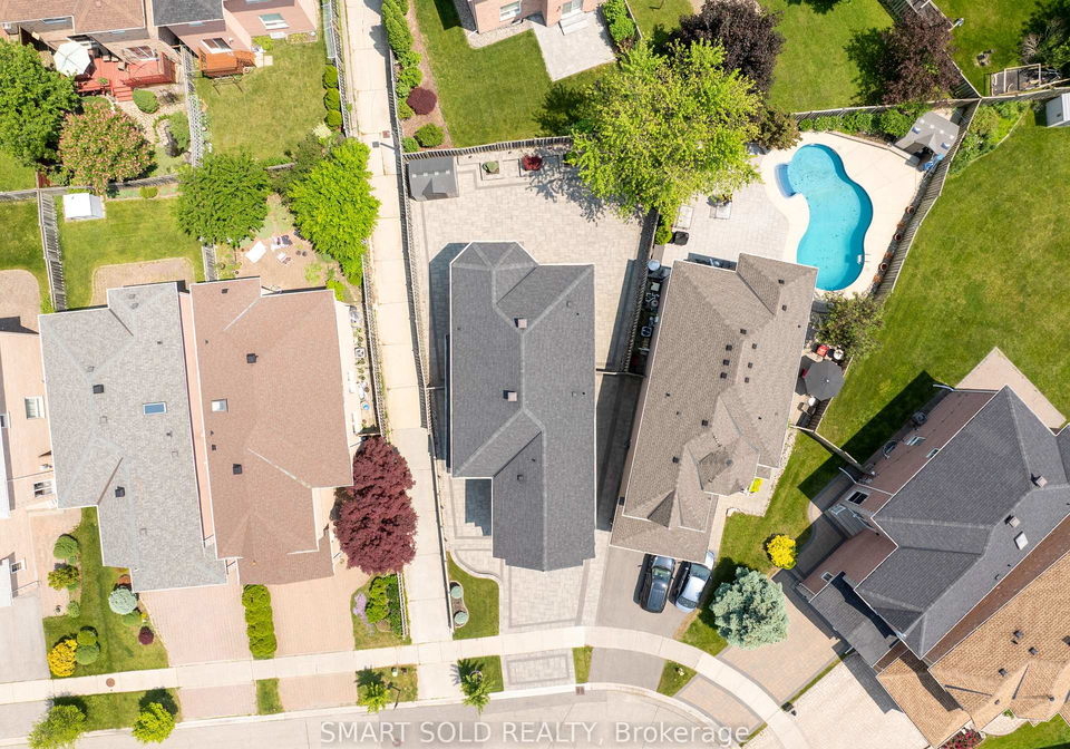 51-houndsbrook-crescent-markham-ontario-n12205246