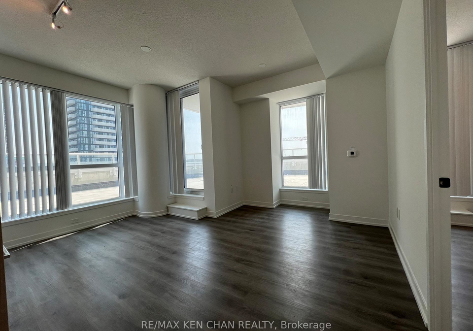 225-commerce-street-vaughan-ontario-n12205266