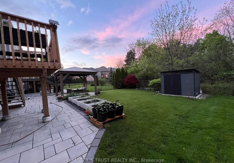 27-castleglen-boulevard-markham-ontario-n12205304