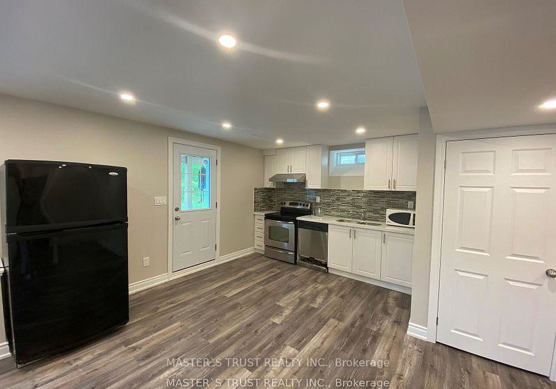 27-castleglen-boulevard-markham-ontario-n12205304