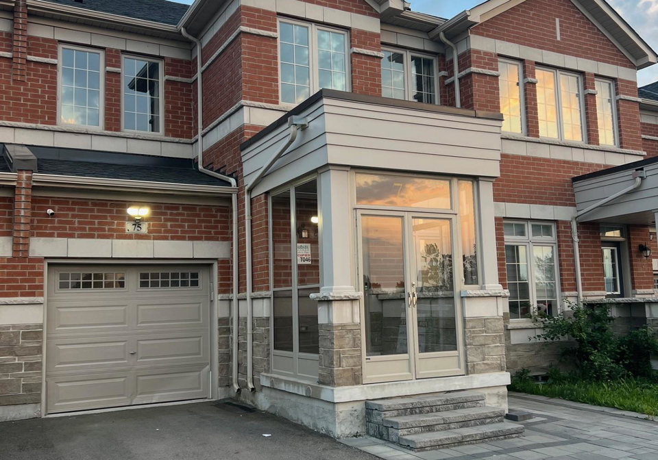75-decast-crescent-markham-ontario-n12205407