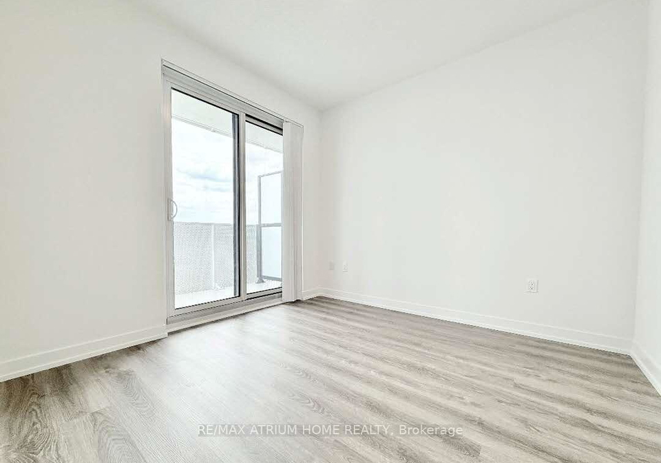 195-commerce-street-vaughan-ontario-n12205877