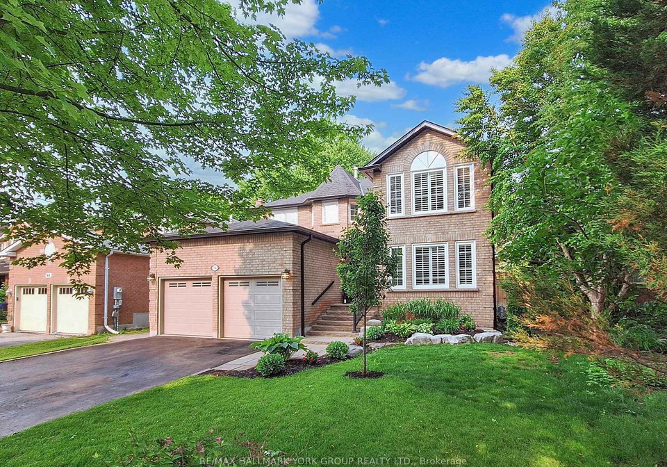 94-mcgee-crescent-aurora-ontario-n12206042