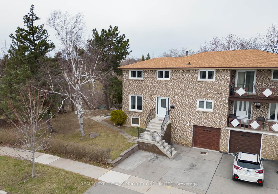 206-andrew-park-vaughan-ontario-n12206163