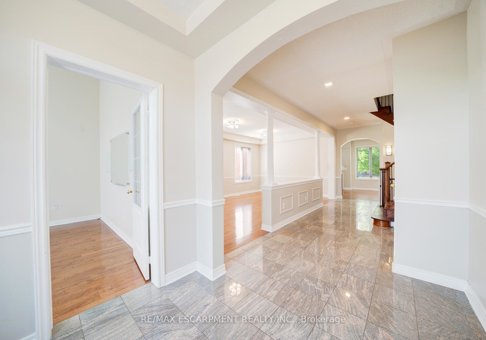 23-grubin-avenue-whitchurch-stouffville-ontario-n12208023