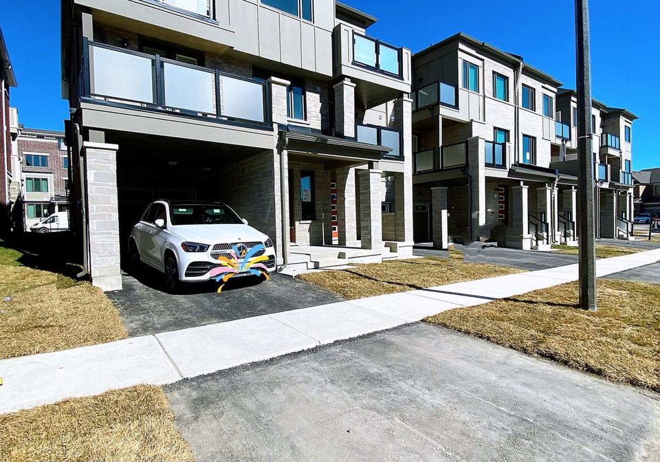 12-thomas-frisby-jr-crescent-markham-ontario-n12208082