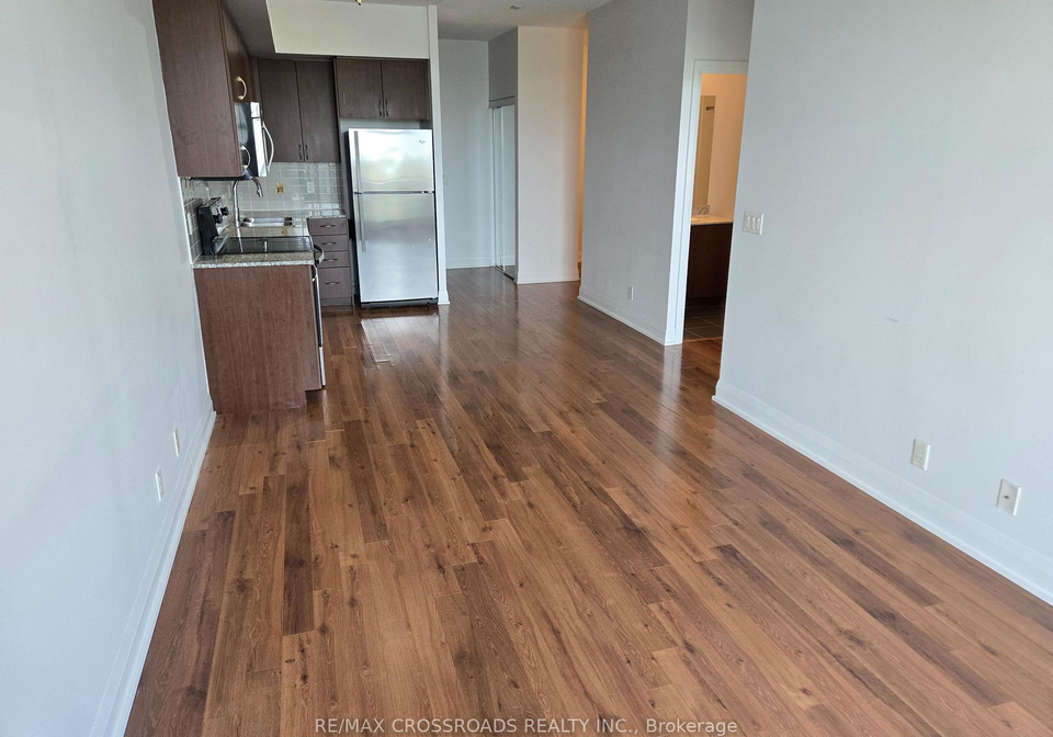 376-highway-7-e-road-richmond-hill-ontario-n12208500