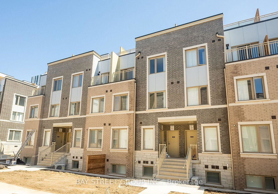 151-honey-crisp-crescent-vaughan-ontario-n12208588