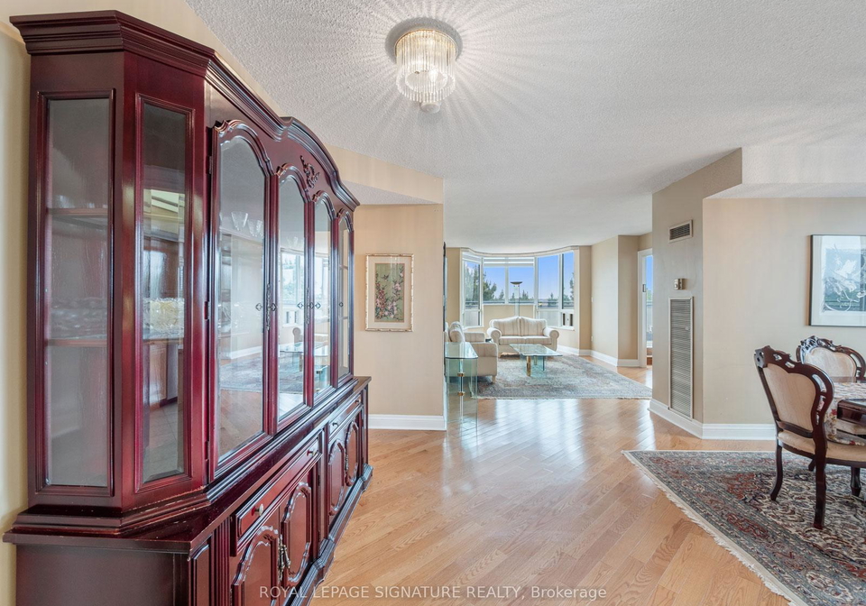 333-clark-avenue-w-vaughan-ontario-n12209075
