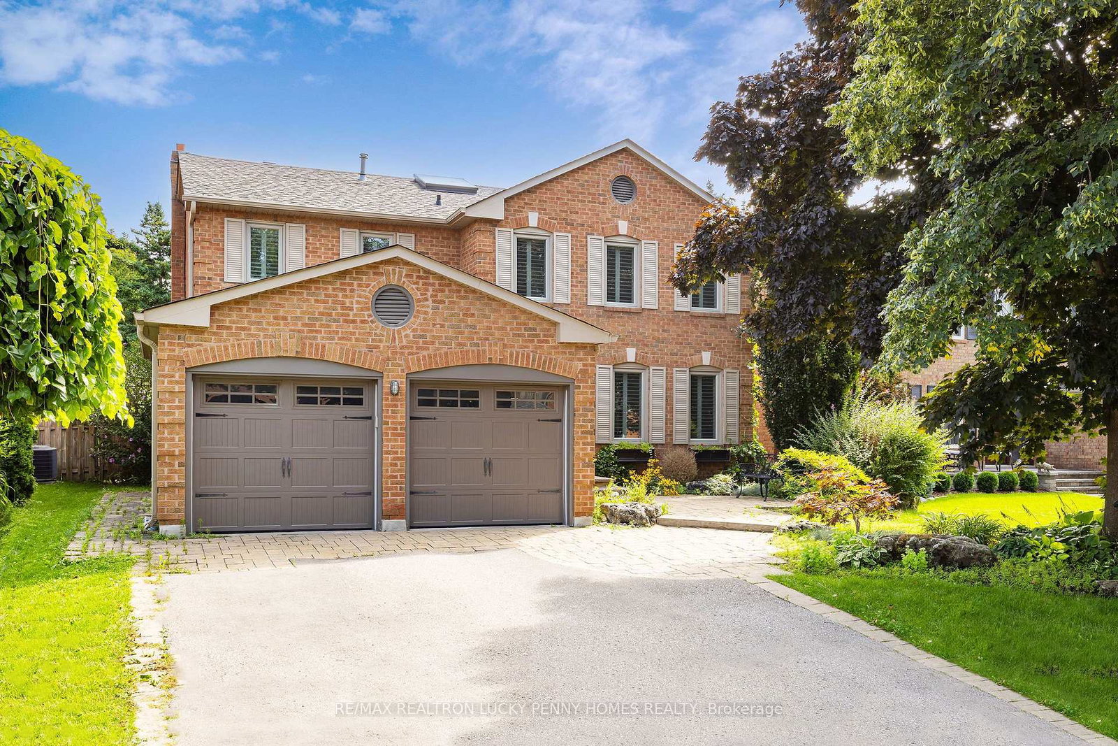 126-aitken-circle-markham-ontario-n12209317