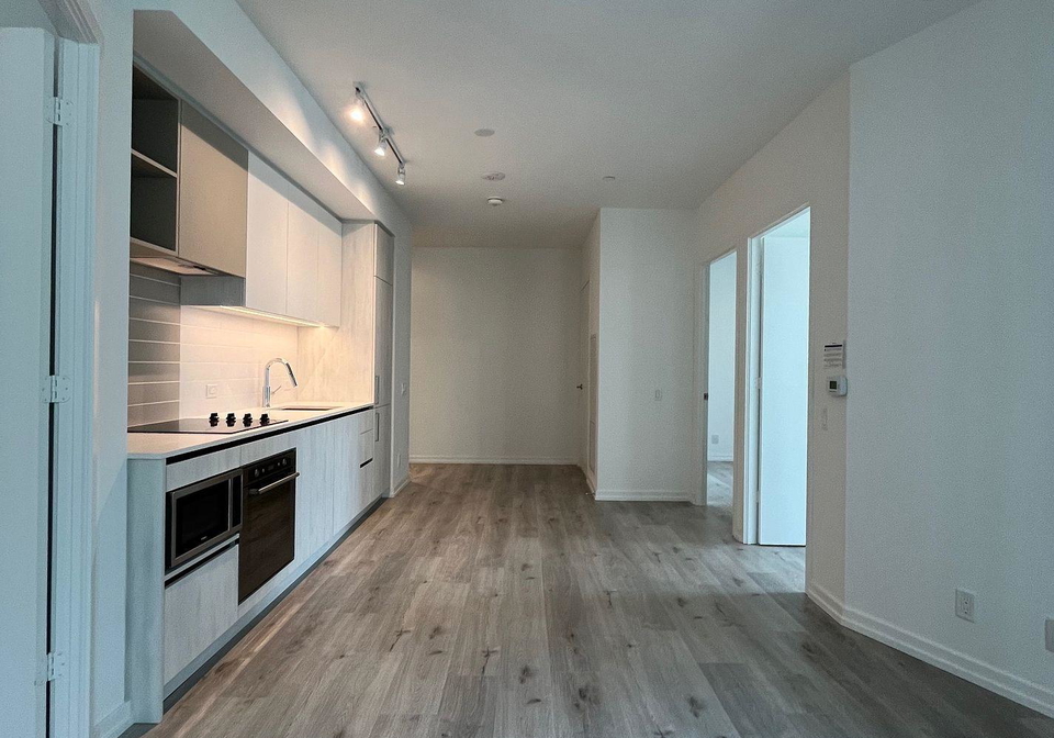 7890-jane-street-vaughan-ontario-n12209346