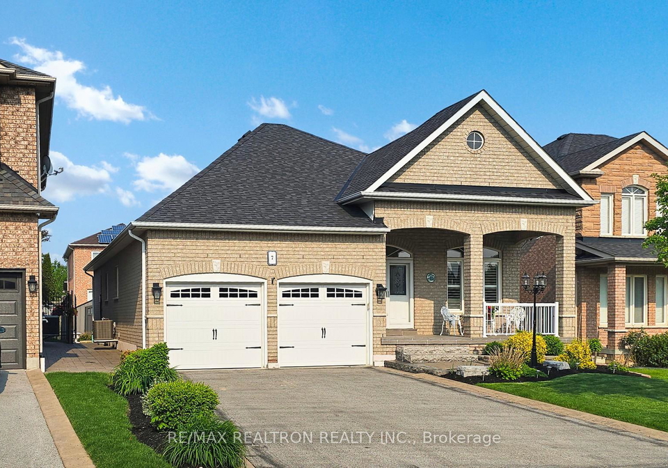 7-emily-court-richmond-hill-ontario-n12209478