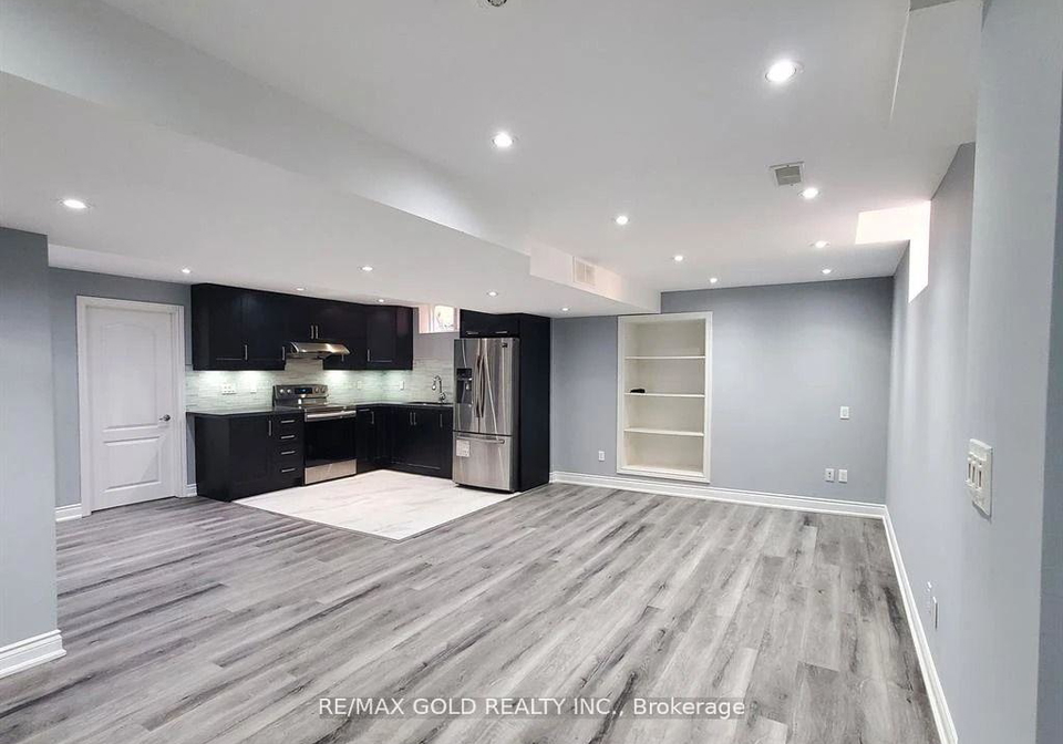 4-peace-walk-road-markham-ontario-n12209719