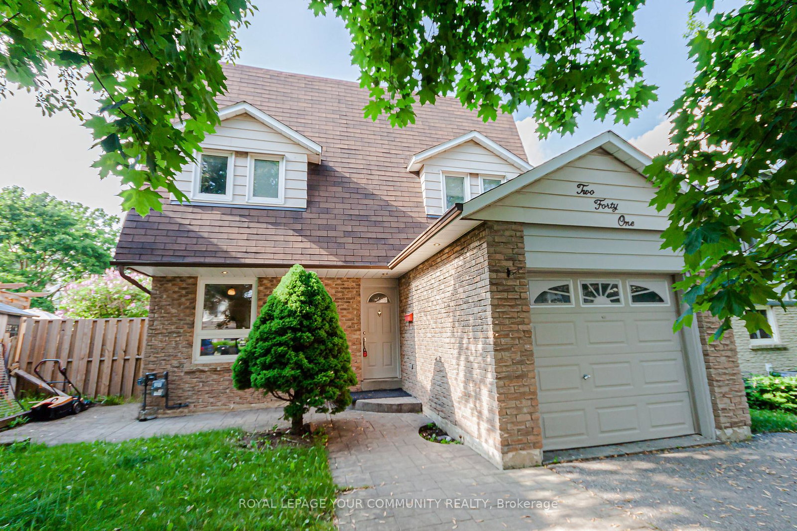 241-currey-crescent-newmarket-ontario-n12209890