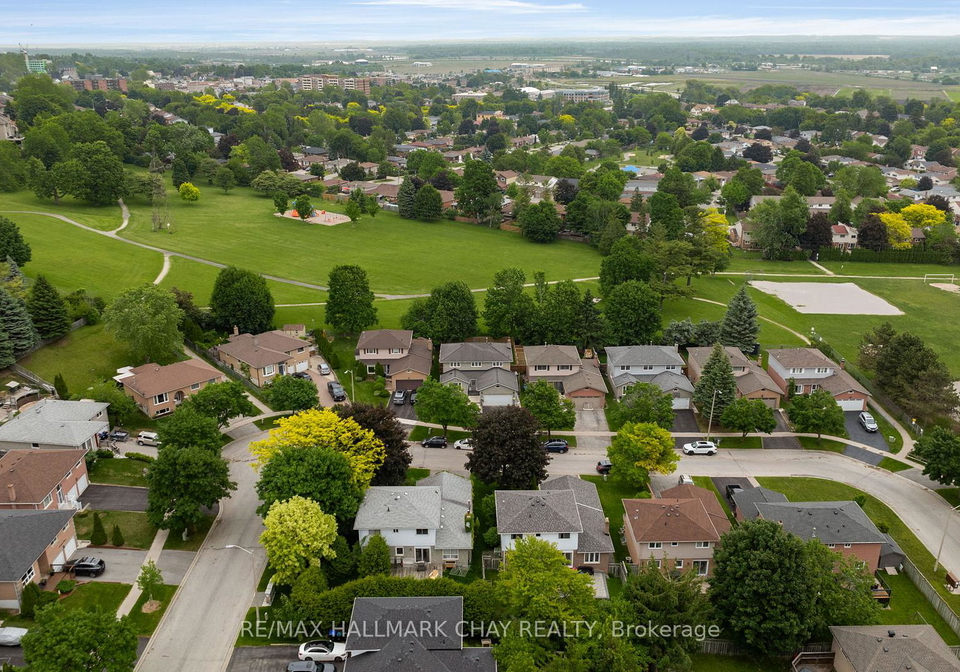 65-imperial-crescent-bradford-west-gwillimbury-ontario-n12210592