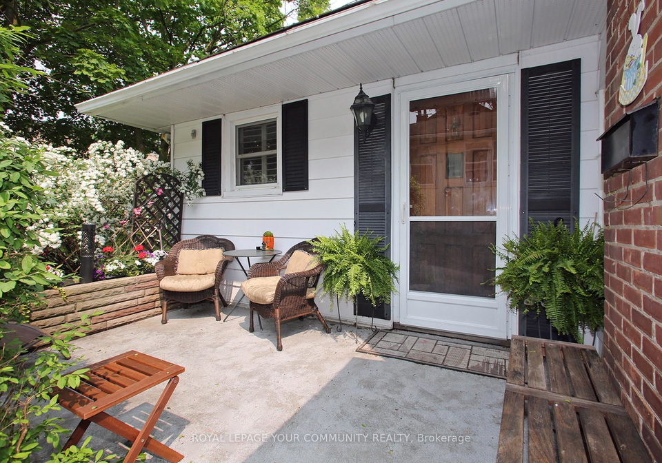 135-gurnett-street-aurora-ontario-n12210835
