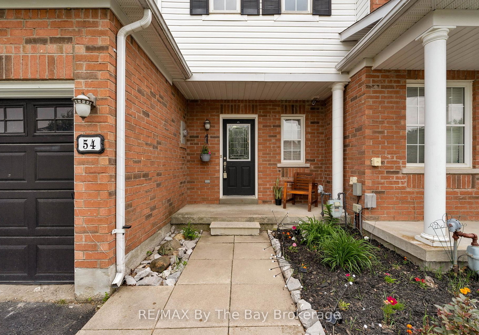 54-mccann-lane-essa-ontario-n12210839
