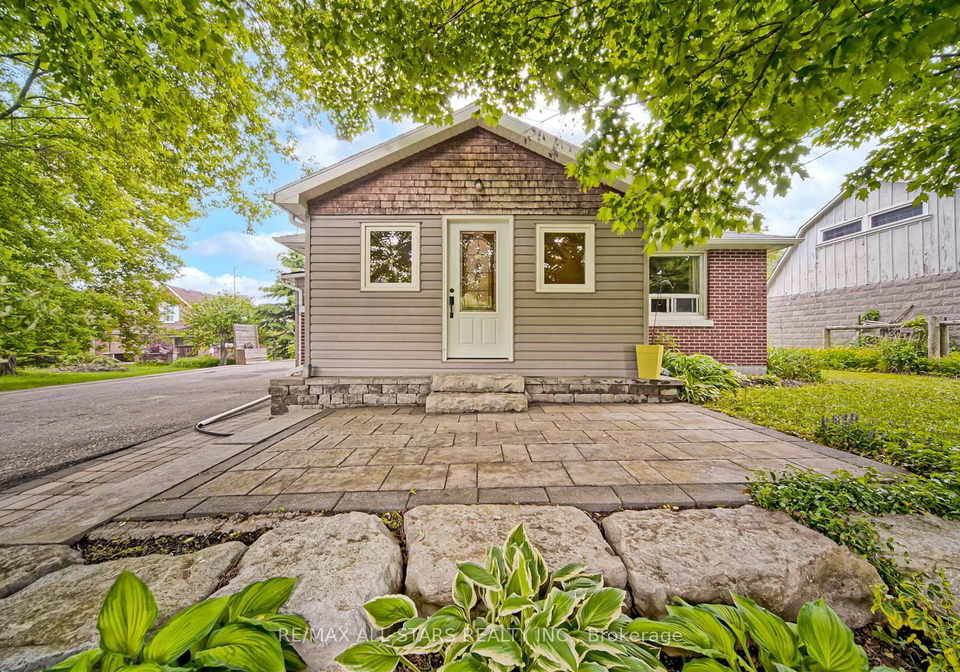 22731-catering-road-east-gwillimbury-ontario-n12212011