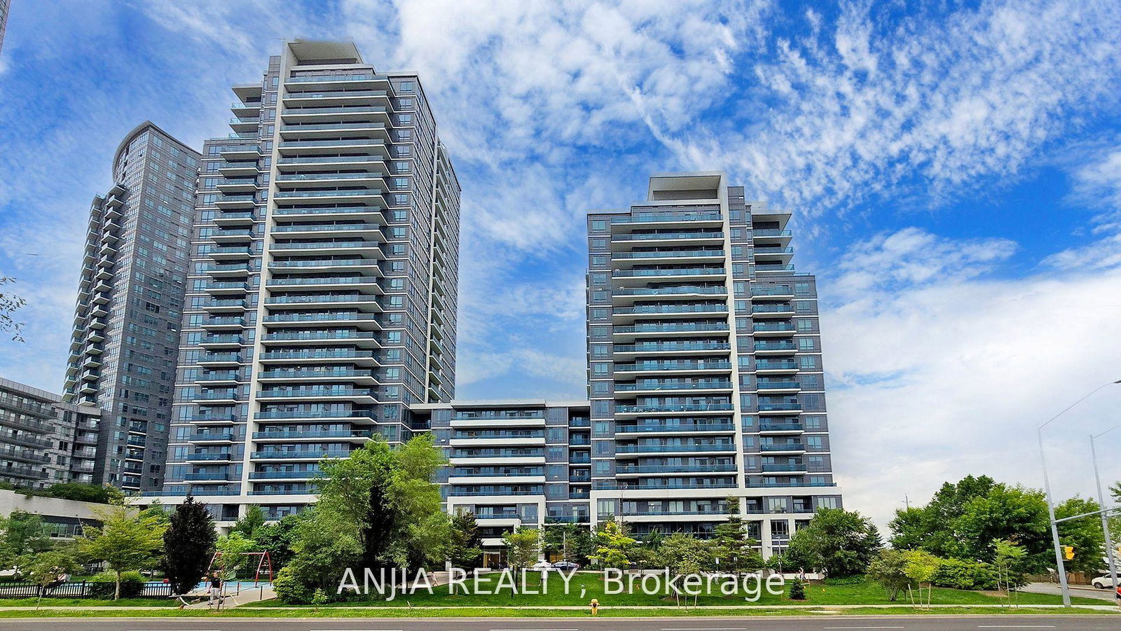 7165-yonge-street-markham-ontario-n12212953