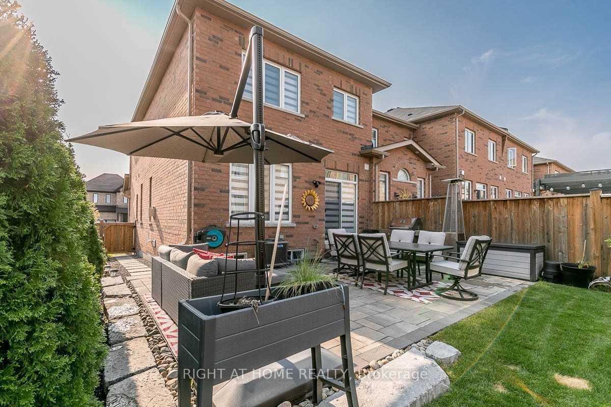86-selby-crescent-bradford-west-gwillimbury-ontario-n12213209