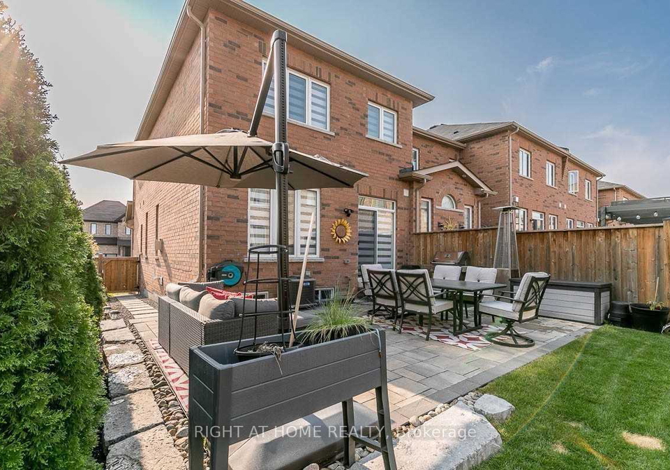 86-selby-crescent-bradford-west-gwillimbury-ontario-n12213209