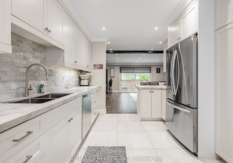 213-woodbridge-avenue-vaughan-ontario-n12213223