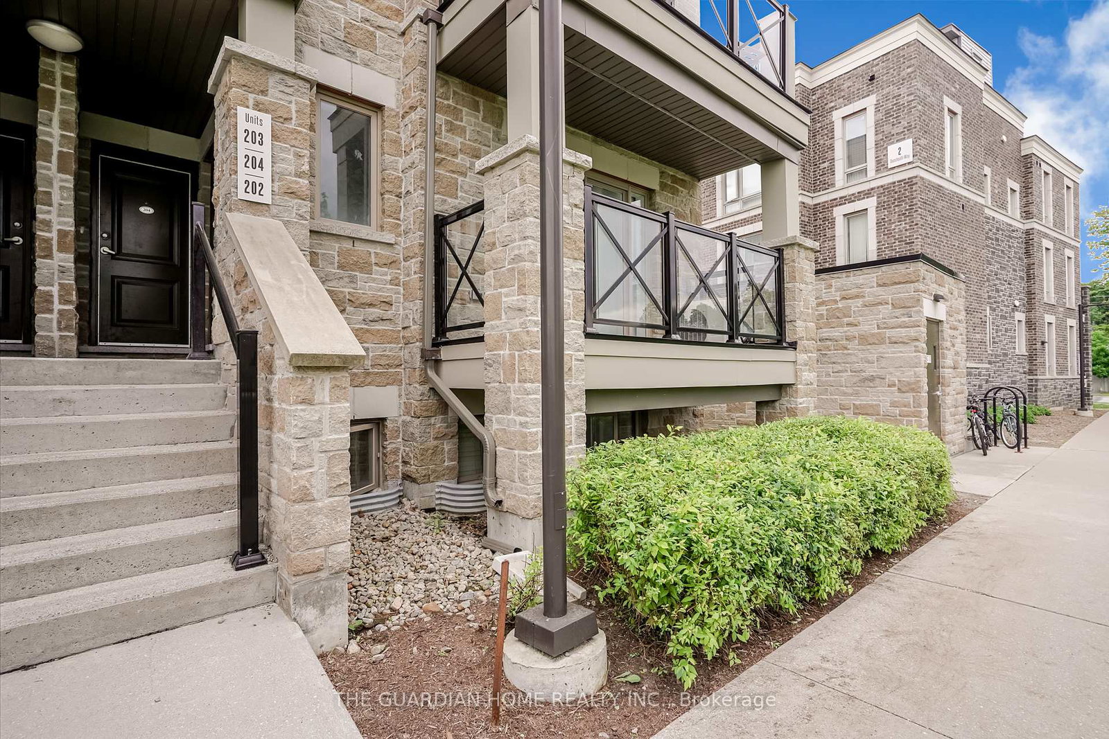 10-dunsheath-way-markham-ontario-n12213293