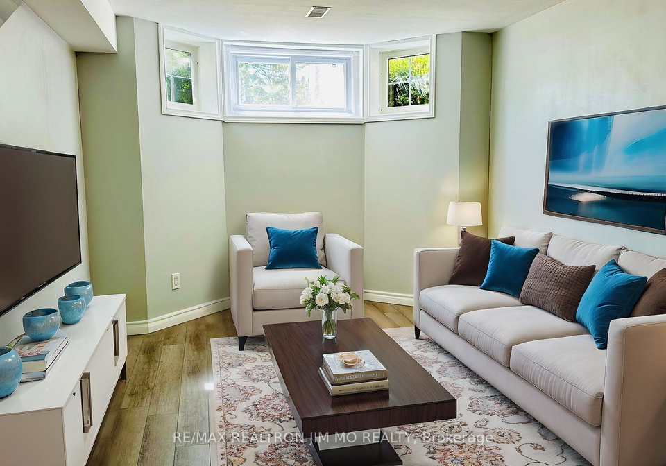 288-parkwood-avenue-georgina-ontario-n12214671