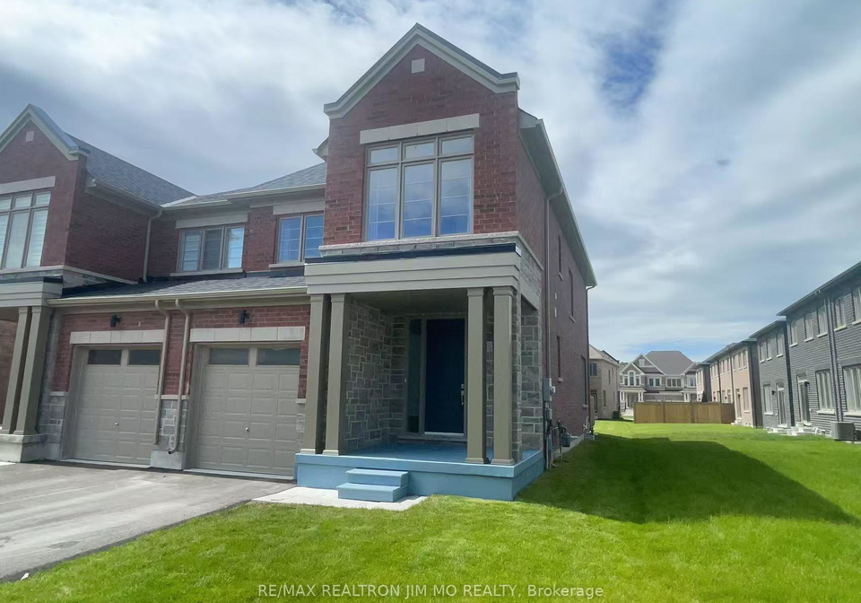 212-thompson-drive-east-gwillimbury-ontario-n12214676