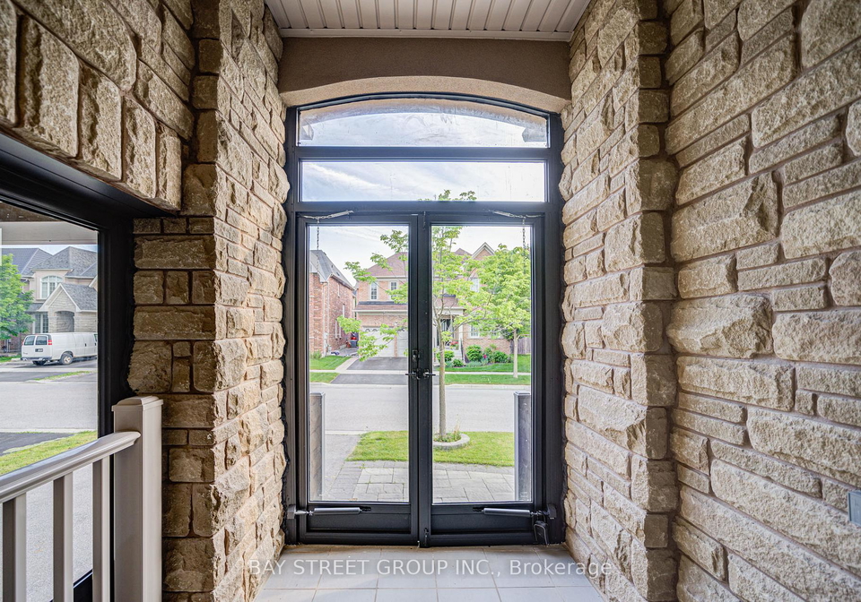 18-wendelyn-drive-richmond-hill-ontario-n12214726