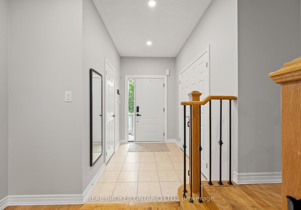 44-mckenzie-way-bradford-west-gwillimbury-ontario-n12215305