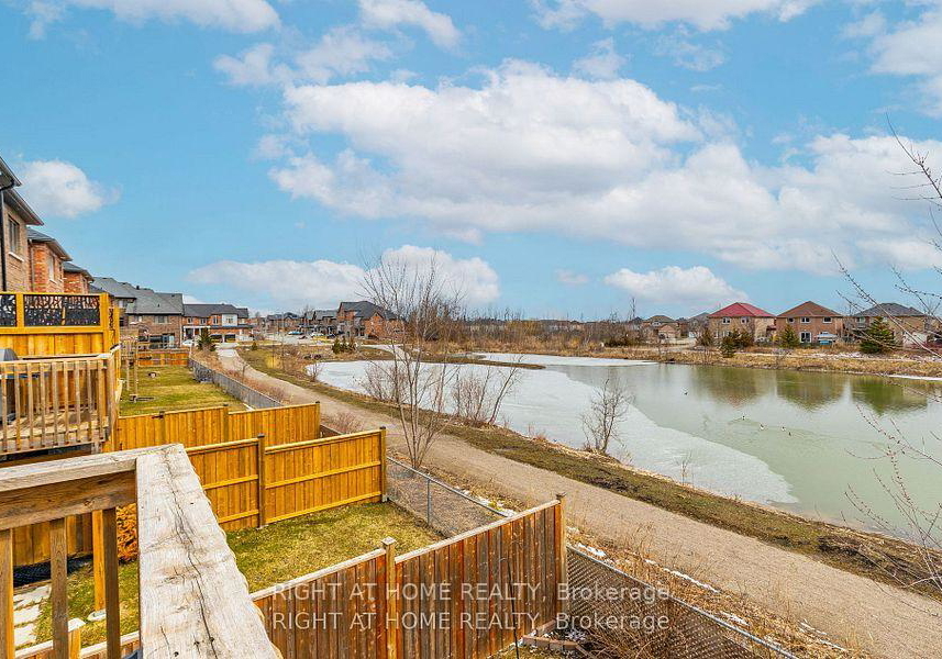 2017-mullen-street-innisfil-ontario-n12215457