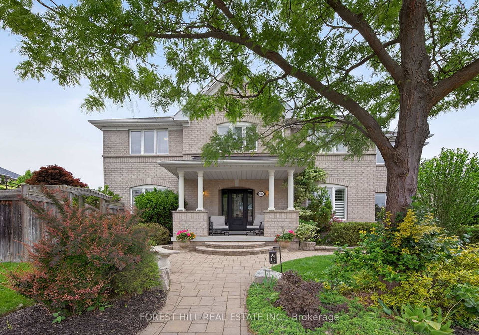 381-mcbride-crescent-newmarket-ontario-n12215583