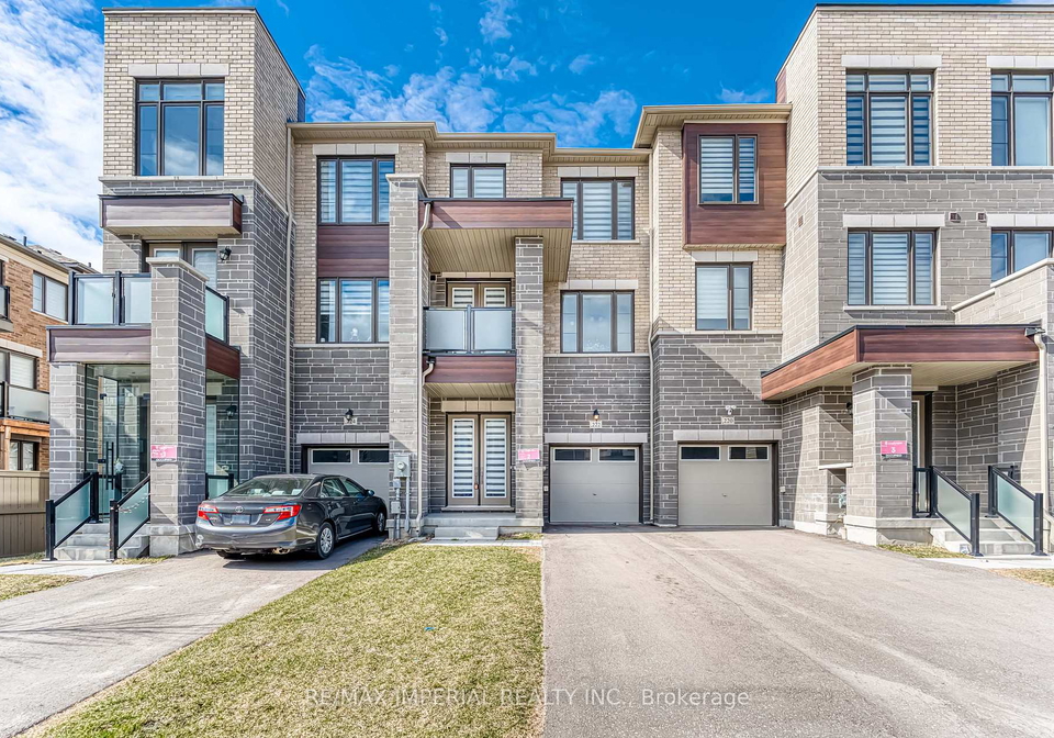 222-vermont-avenue-newmarket-ontario-n12216106