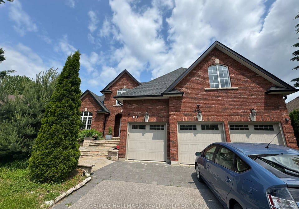 413-coventry-hill-trail-newmarket-ontario-n12216457